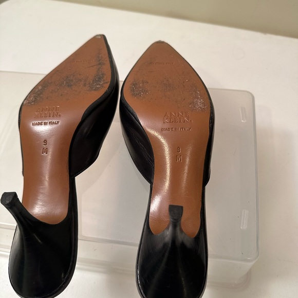 ANNE KLEIN vintage black leather backless slides in great condition - Picture 4 of 5